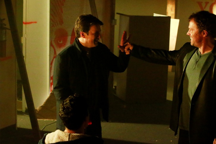 Castle (Nathan Fillion) fait de nouveau équipe avec le détective Ethan Slaughter (Adam Baldwin).