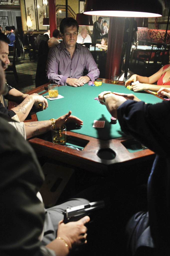 Castle (Nathan Fillion)  devrait-il craindre ses partenaires de poker?