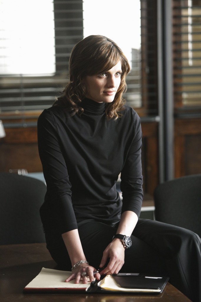 Stana Katic prête ses traits au lieutenant détective Kate Beckett.